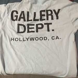 XL gallery dept shirt